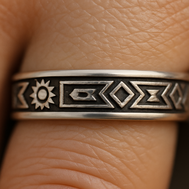 “NO LOOKING BACK” design ring - 950 Silver